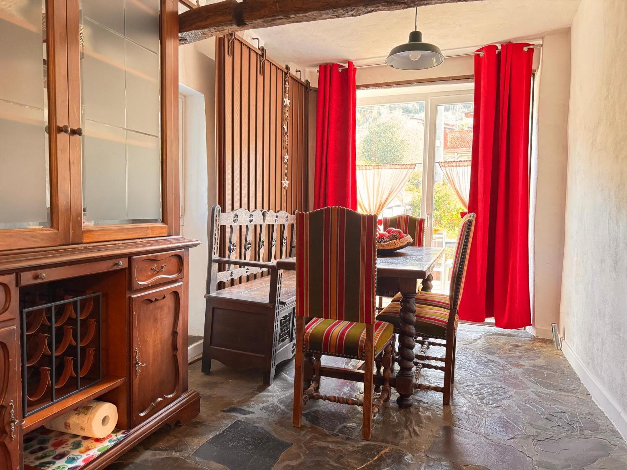 Vila Casa Bisou Italia Wifi Et Parking Free Privato Diano San Pietro Exteriér fotografie