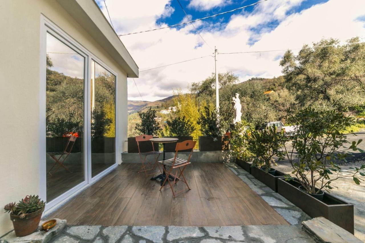 Vila Casa Bisou Italia Wifi Et Parking Free Privato Diano San Pietro Exteriér fotografie