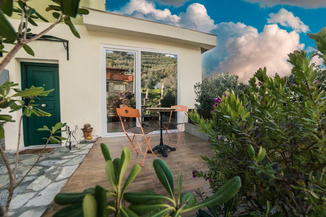 Vila Casa Bisou Italia Wifi Et Parking Free Privato Diano San Pietro Exteriér fotografie
