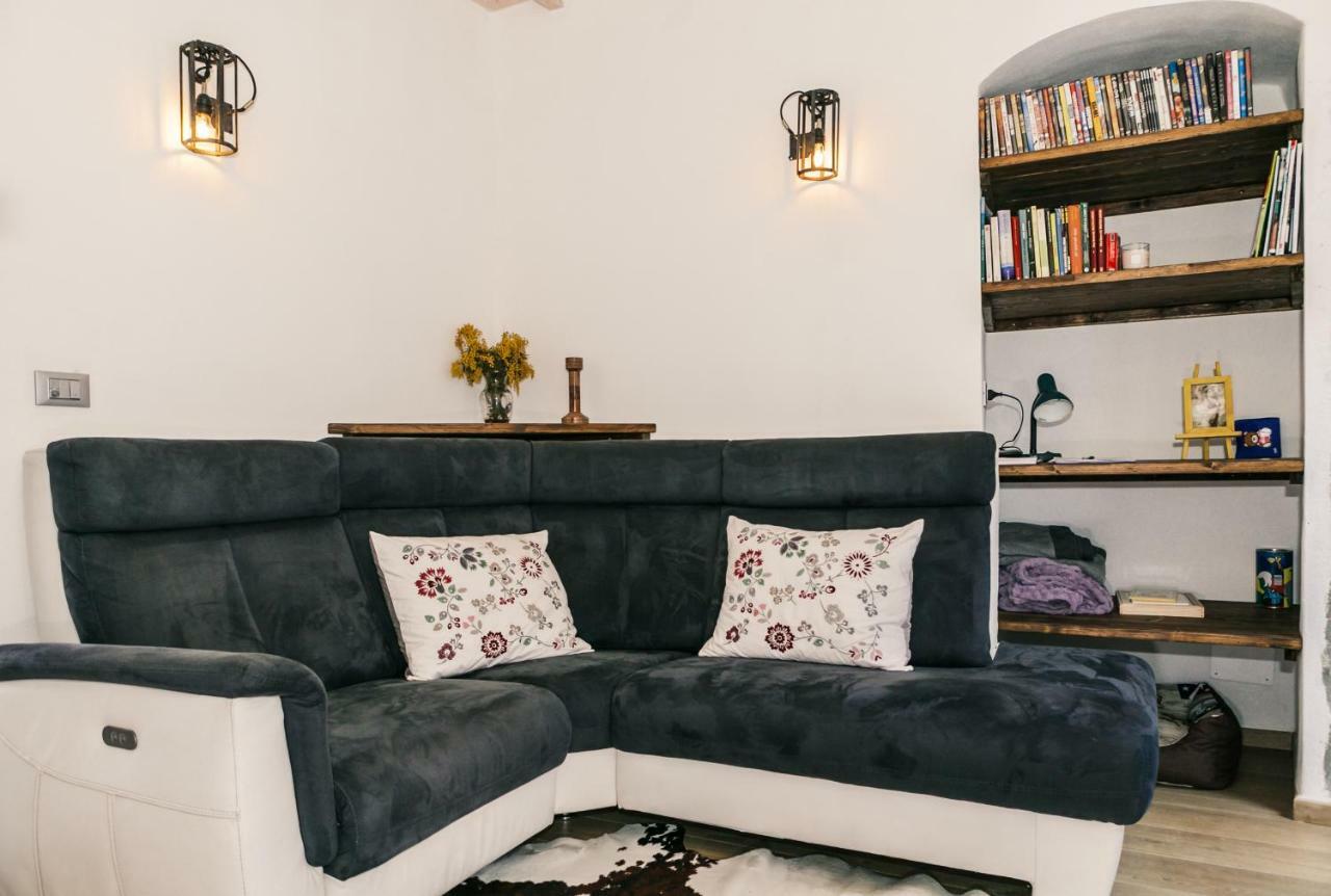 Vila Casa Bisou Italia Wifi Et Parking Free Privato Diano San Pietro Exteriér fotografie